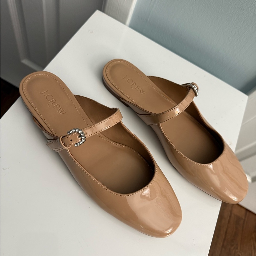 J. Crew Women's Tan Patent Leather Mules Brand New in Box Size 7